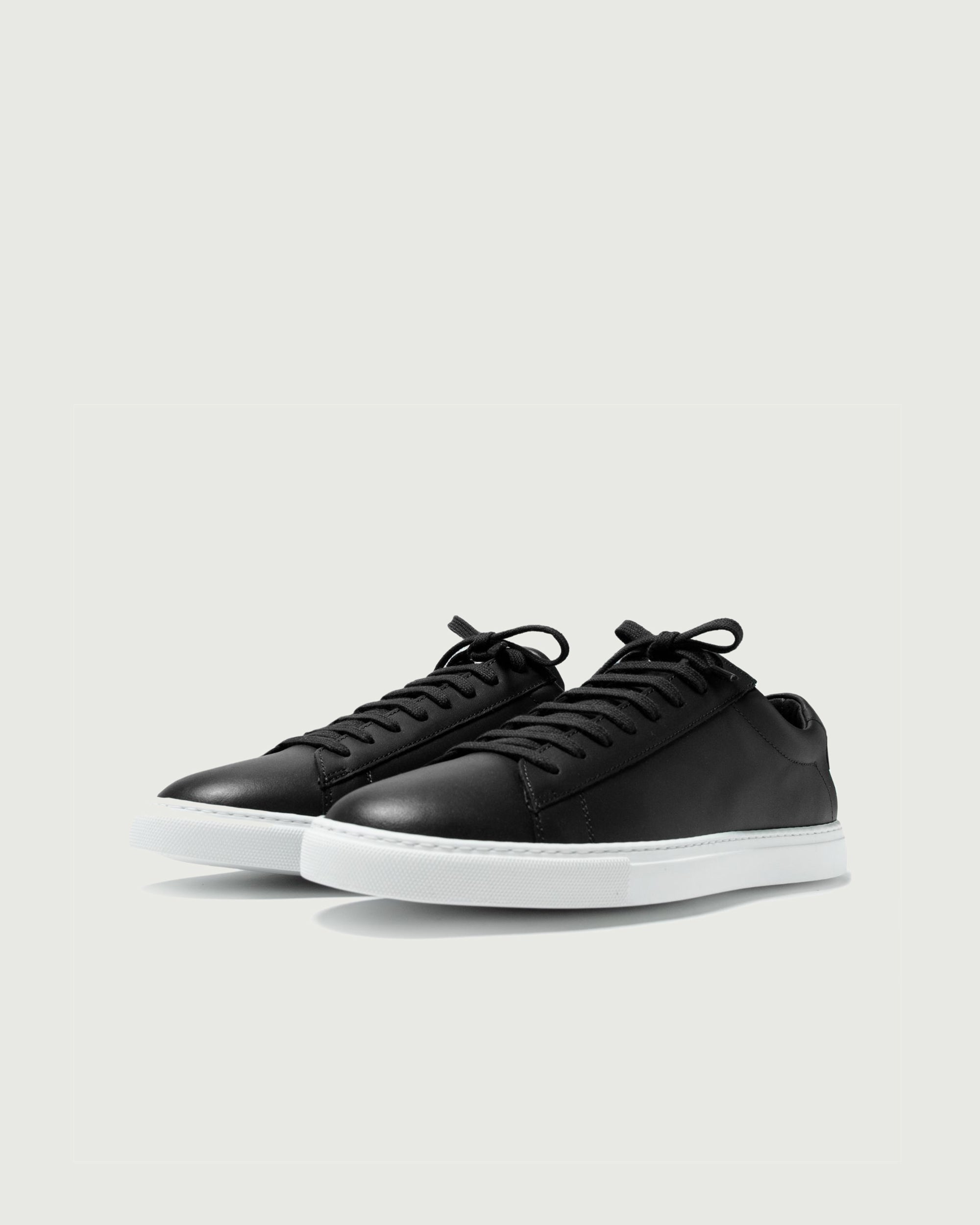 Low 1 | Black - Image 2